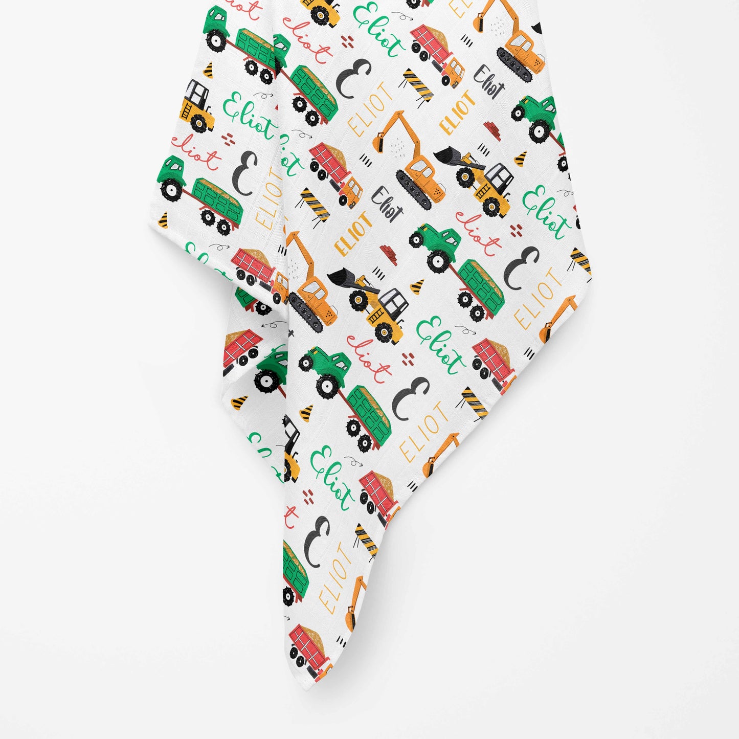 Couverture en mousseline de bambou | Machinerie et tracteurs verts prénom répétitif