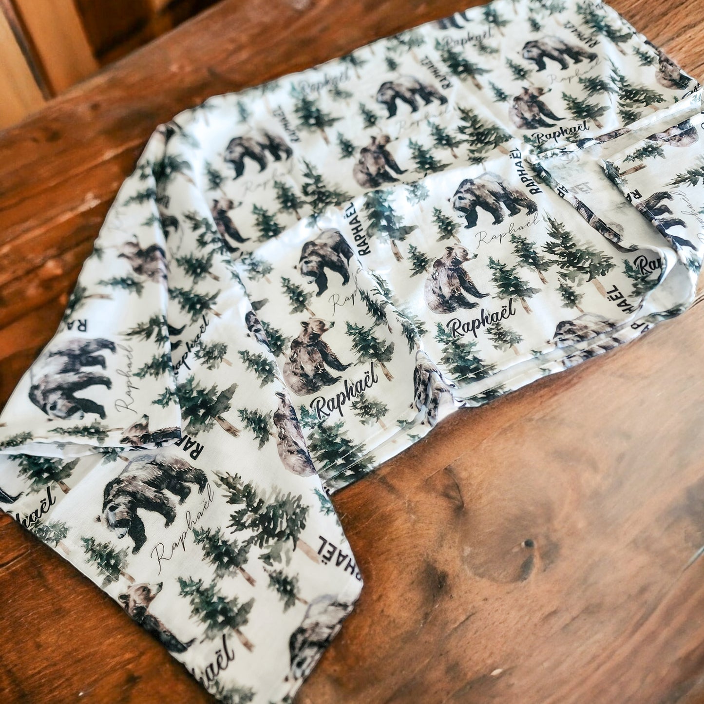Couverture en mousseline de bambou | Ours aquarelle en forêt avec prénom