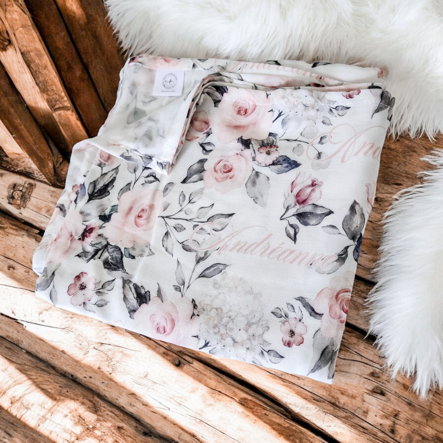 Couverture en mousseline de bambou | Petite Rose prénom répétitif