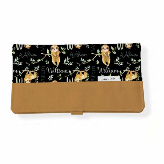 Protège-carnet de santé | Vigne paresseux fond noir prénom répétitif