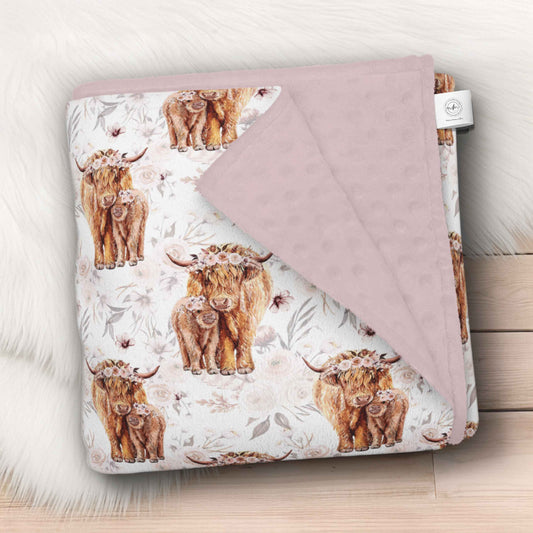 Couverture en minky | Vache Highland fleurs latté
