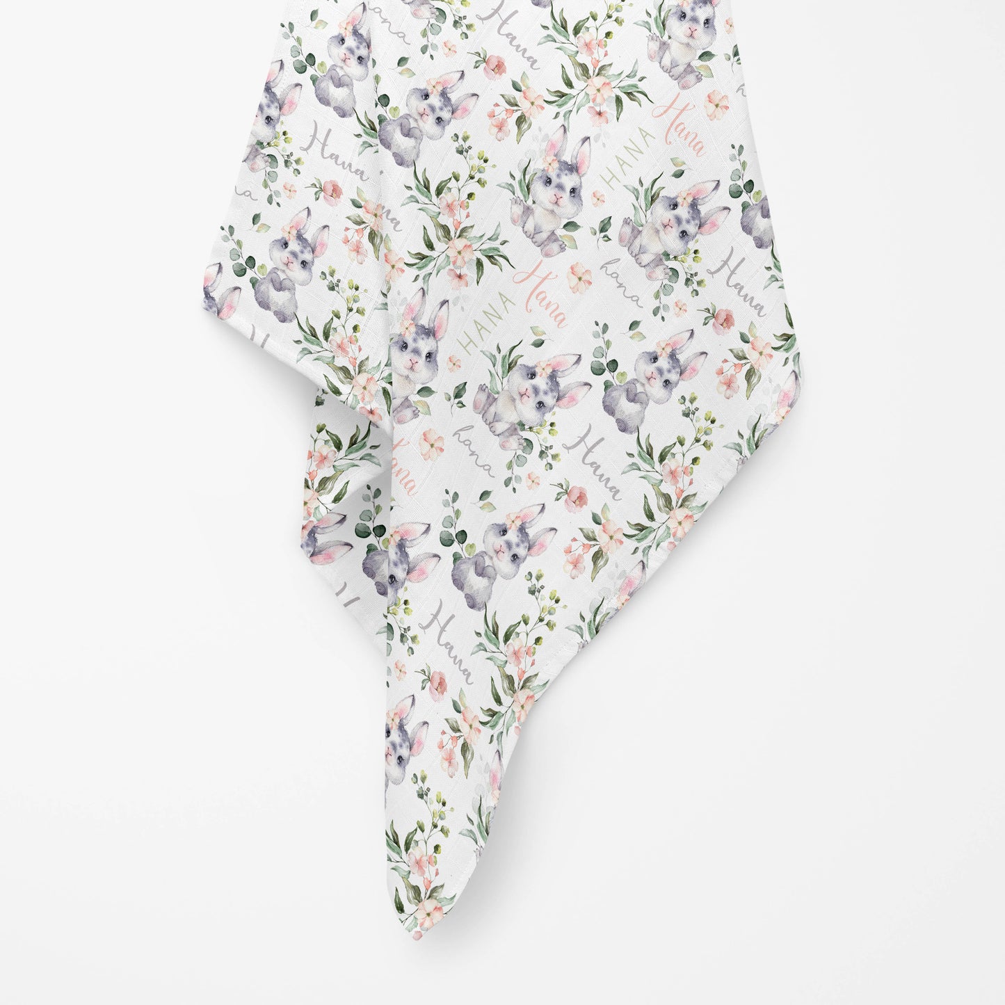 Couverture en mousseline de bambou | Lapin et feuillage doux avec fleurs prénom répétitif
