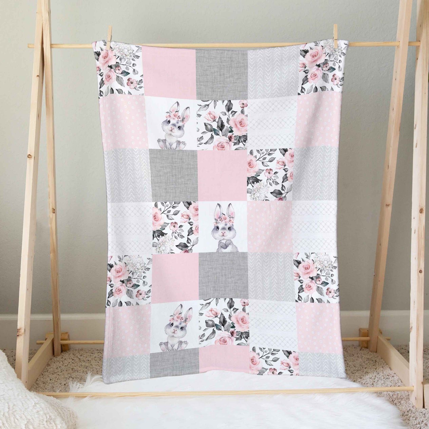 Doudou en minky  | Lapin Patchwork Petite Rose