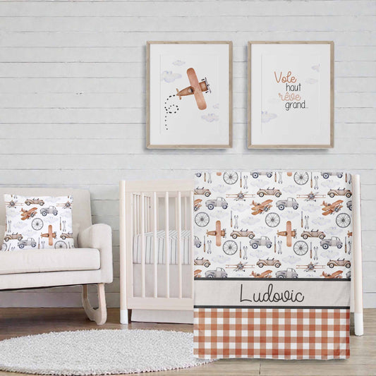 Ensemble de literie pour bassinette en minky | Aéroport avec prénom en bandes