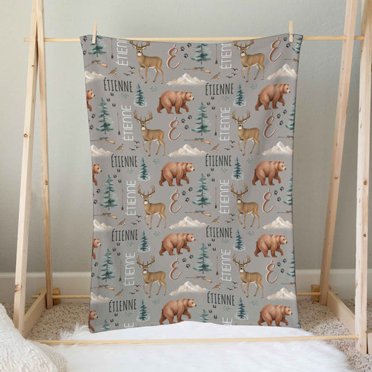 Doudou en minky | Partie de chasse fond foncé prénom répétitif