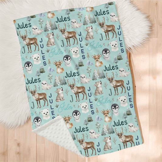 Couverture en minky | Hiver enchanté fond bleu prénom répétitif