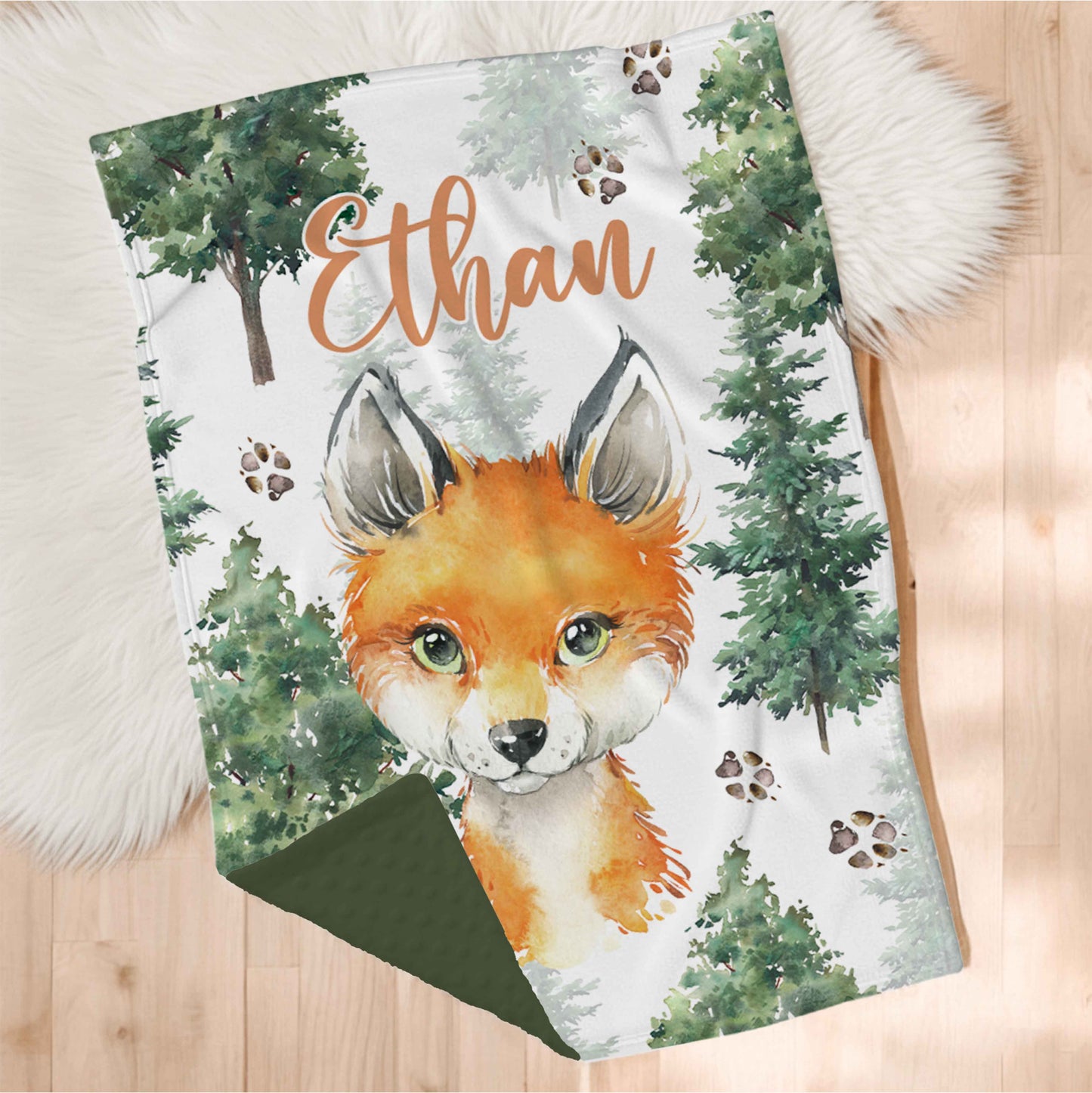 Couverture bébé personnalisée avec prénom, motif renard aquarelle en forêt, minky vert doux, idéale pour la sieste et le sommeil.
