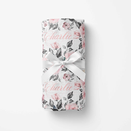Couverture en mousseline de bambou | Petite Rose prénom répétitif