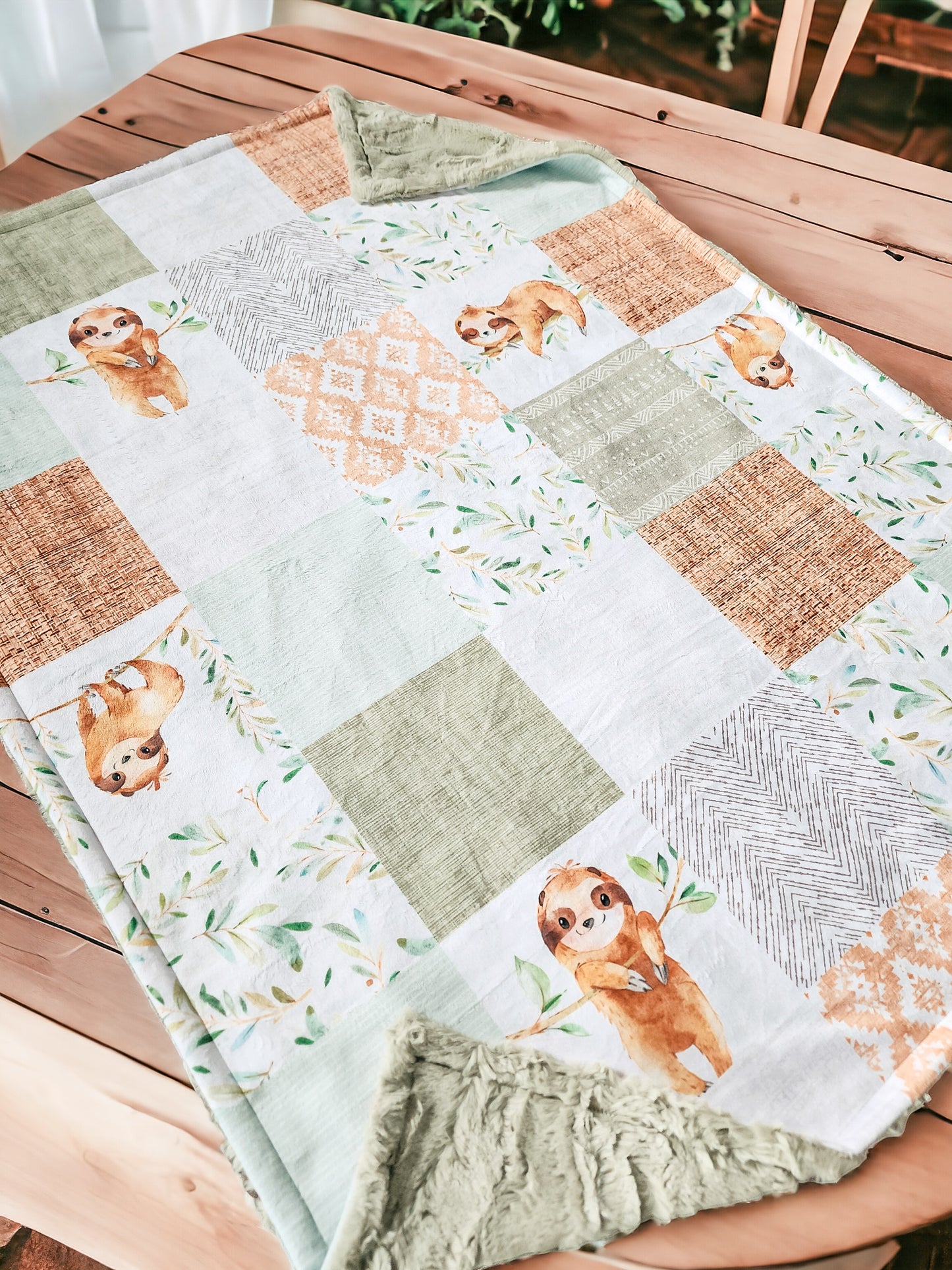 Doudou en minky | Vigne Paresseux Patchwork