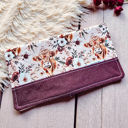 Protège-carnet de santé | Vaches Highland Mille et une fleurs