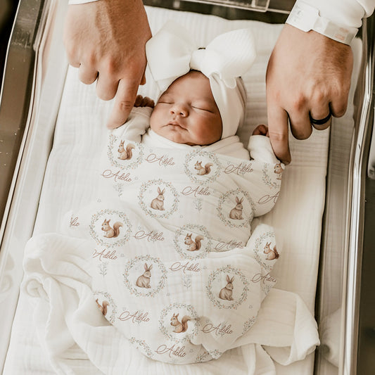Couverture en mousseline de bambou | Cercles feuillus des bois prénom répétitif