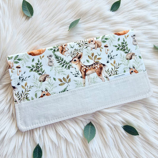 Protège-carnet de santé | Forêt Enchantée fond blanc