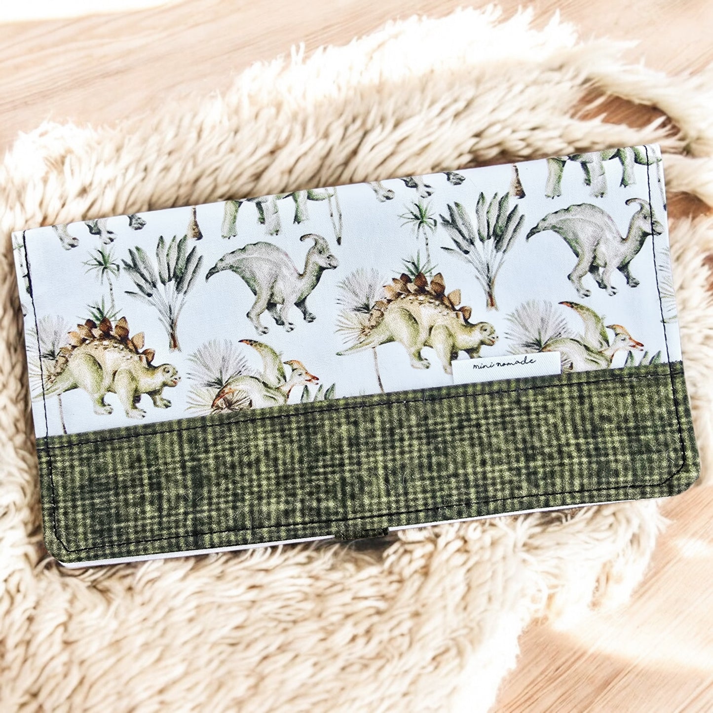 Protège-carnet de santé | Dinos réalistes