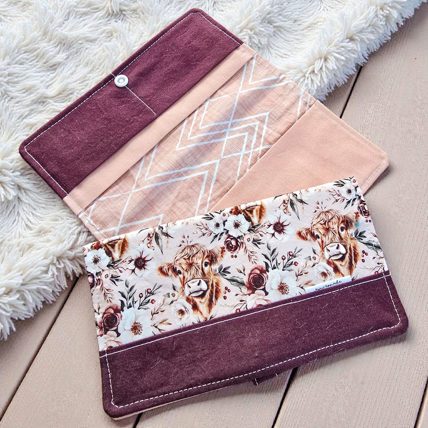 Protège-carnet de santé | Vaches Highland Mille et une fleurs